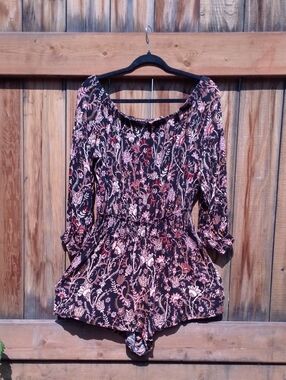 Free People Boho Black Floral Off-Shoulder Romper 🕊️ We The Free